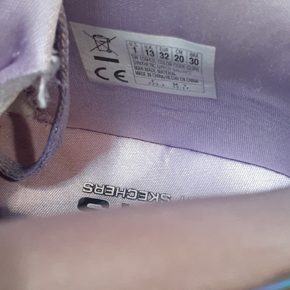 Skecher Energy Light-up shoes sz 1 kids - Picture 12 of 12